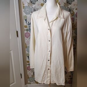 Silhouettes Cream Button-Up Linen blend Shirt with Red Stitching Women's Size 1X